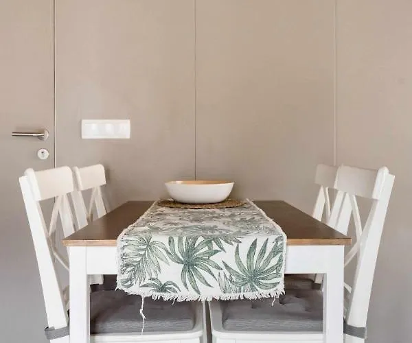 Revitalized In Historical Building Appartement Gerona